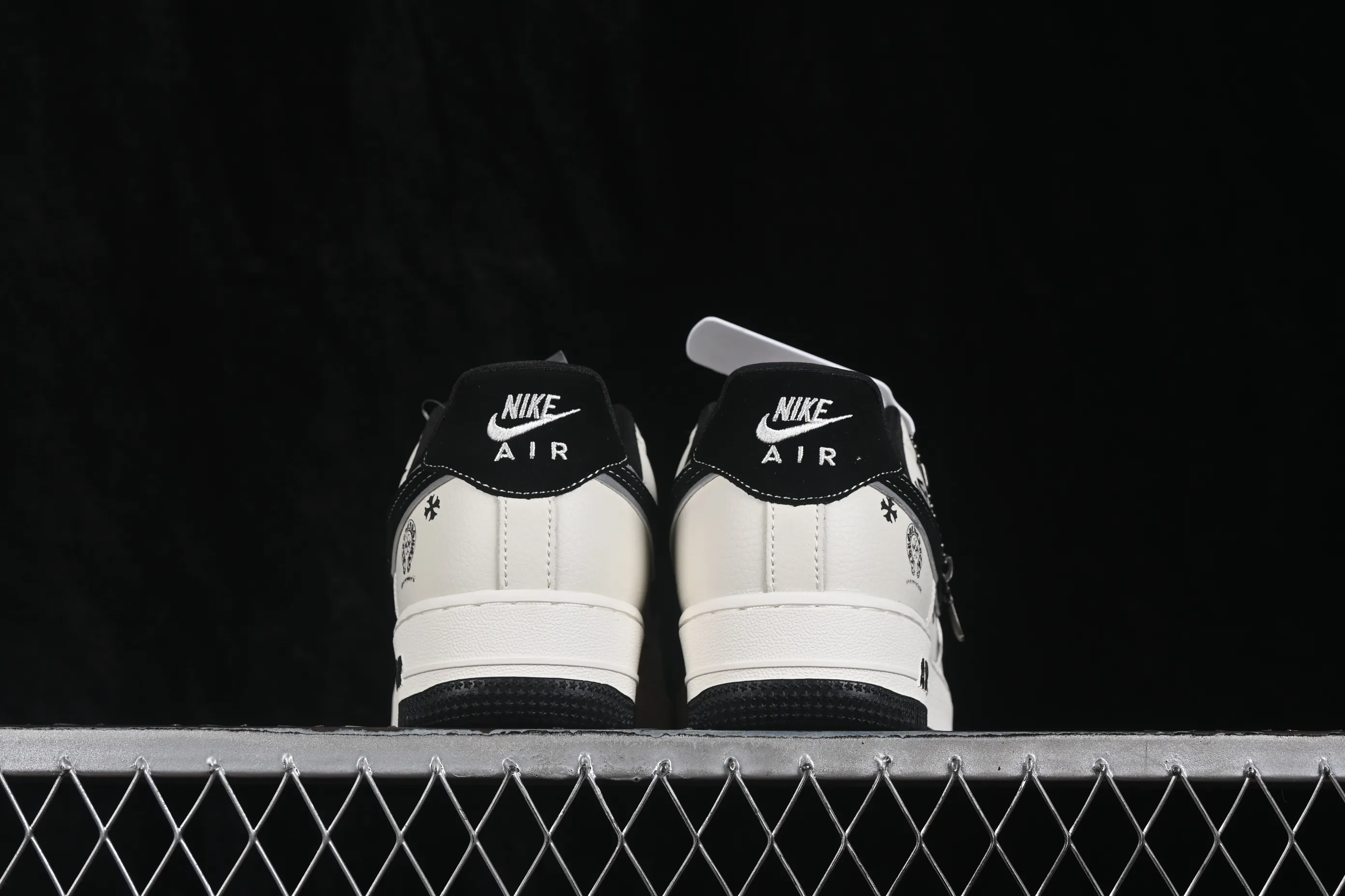 All categories Nk Air Force 1 Air Force series Nk Air Force 1 Low Air Force low-top Nike Air Force 1'07 Low joint model Air Force 1 low-top casual sneakers FV3694-120